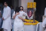 at joy mukherjee funeral in Mumbai on 10th March 2012 (30).JPG